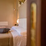 Rocla Bed & Breakfast 4*