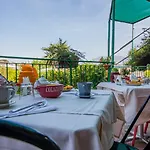 Rocla Bed & Breakfast 4*