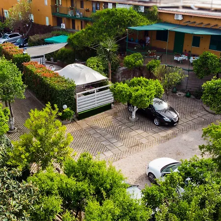 Rocla Bed & Breakfast 4*