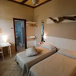 Oda ve Kahvaltı Rocla 4*